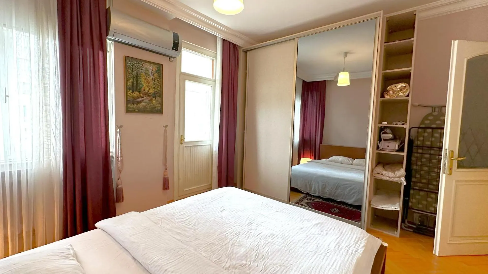 Cozy Apartment In Kadikoy Istanbul Turkey